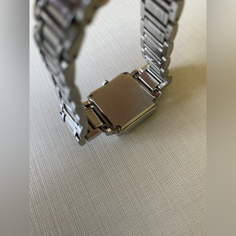 Bulova watch - Picture 3 of 3